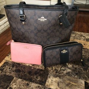 Coach purse